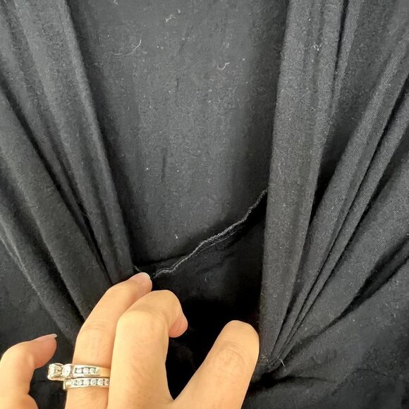 Kindred Bravely Black Davy Short Sleeve Nursing Maternity Top Womens XS Lounge - Picture 4 of 7